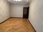 İcarəyə verilir 3 otaqlı 75 m2 köhnə tikili 7 mkr