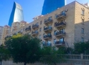 Satılır 2 otaqlı 50 m2 köhnə tikili İçəri Şəhər m.