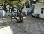 İcarəyə verilir 1 otaqlı 20 m2 həyət evi Qaraçuxur