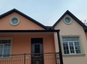 Satılır 3 otaqlı 100 m2 həyət evi Binə