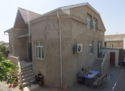 Satılır 4 otaqlı 115 m2 həyət evi Binə