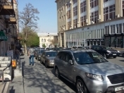 Satılır 15 otaqlı 264 m2 obyekt Azərbaycan kinoteatrı