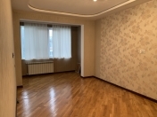 İcarəyə verilir 3 otaqlı 70 m2 köhnə tikili 7 mkr