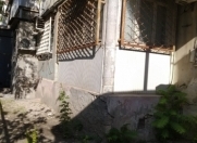 Satılır 3 otaqlı 90 m2 köhnə tikili Montin