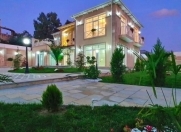 Satılır 5 otaqlı 260 m2 bağ evi Mərdəkan