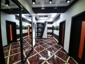 Satılır 3 otaqlı 120 m2 yeni tikili 28 May m.