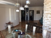 İcarəyə verilir 5 otaqlı 210 m2 yeni tikili Gənclik m.