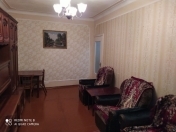 İcarəyə verilir 2 otaqlı 60 m2 köhnə tikili Həzi Aslanov