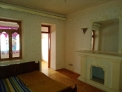 Satılır 4 otaqlı 100 m2 köhnə tikili Biləcəri