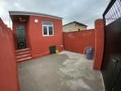 Satılır 2 otaqlı 70 m2 həyət evi Binəqədi