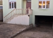 Satılır 3 otaqlı 100 m2 həyət evi Binə