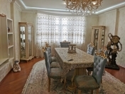 Satılır 4 otaqlı 164 m2 yeni tikili İnşaatçılar m.