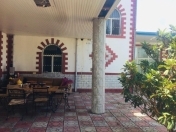 Satılır 8 otaqlı 400 m2 bağ evi Abşeron r.