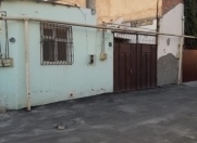 Satılır 3 otaqlı 100 m2 həyət evi İnşaatçılar m.