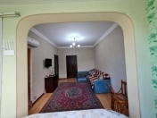 Satılır 2 otaqlı 45 m2 köhnə tikili 20 yanvar m.