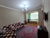 Satılır 2 otaqlı 55 m2 köhnə tikili 1 mkr