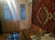 Satılır 2 otaqlı 55 m2 köhnə tikili Memar Əcəmi m.