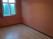 Satılır 2 otaqlı 60 m2 köhnə tikili 4 mkr