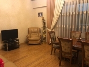 İcarəyə verilir 4 otaqlı 120 m2 köhnə tikili 28 Mall