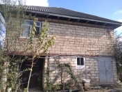 Satılır 5 otaqlı 190 m2 həyət evi Masallı