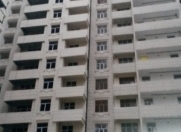 Satılır 4 otaqlı 200 m2 yeni tikili Cavanşir körpüsü