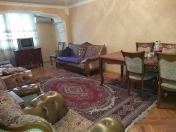 Satılır 3 otaqlı 59 m2 köhnə tikili Memar Əcəmi m.