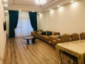 İcarəyə verilir 2 otaqlı 67 m2 yeni tikili İçəri Şəhər