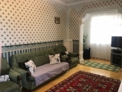 Satılır 3 otaqlı 80 m2 köhnə tikili Qaraçuxur