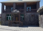 Satılır 5 otaqlı 750 m2 həyət evi Buzovna