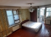 Satılır 1 otaqlı 30 m2 köhnə tikili Gənclik m.