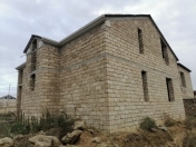 Satılır 4 otaqlı 185 m2 bağ evi Buzovna