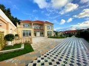 Satılır 5 otaqlı 280 m2 bağ evi Mərdəkan