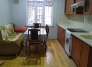 Satılır 3 otaqlı 70 m2 köhnə tikili Montin