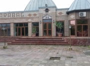 Satılır 6 otaqlı 50000 m2 obyekt Kürdəmir