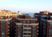 Satılır 1 otaqlı 43 m2 yeni tikili 28 May m.