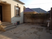 Satılır 3 otaqlı 100 m2 həyət evi Binəqədi