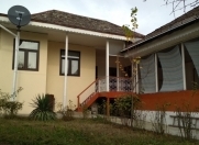 Satılır 4 otaqlı 250 m2 həyət evi Şəki