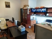 İcarəyə verilir 1 otaqlı 22 m2 ofis 28 May m.