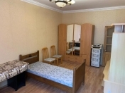 İcarəyə verilir 1 otaqlı 30 m2 köhnə tikili Gənclik m.