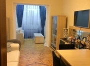 Satılır 2 otaqlı 60 m2 köhnə tikili İçəri Şəhər m.