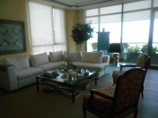 Satılır 4 otaqlı 180 m2 yeni tikili İçəri Şəhər m.