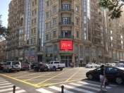 Satılır 6 otaqlı 300 m2 obyekt Sahil m.