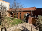 Satılır 10 otaqlı 800 m2 bağ evi Badamdar
