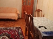 İcarəyə verilir 2 otaqlı 60 m2 köhnə tikili Bakı Dövlət Universiteti