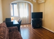 Satılır 2 otaqlı 62 m2 köhnə tikili 8 mkr