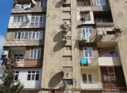 Satılır 3 otaqlı 82 m2 köhnə tikili Ukrayna dairəsi