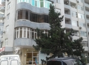 Satılır 5 otaqlı 240 m2 yeni tikili 1 mkr