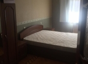 İcarəyə verilir 3 otaqlı 75 m2 köhnə tikili Montin