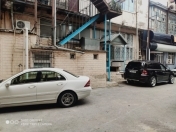 Satılır 3 otaqlı 75 m2 köhnə tikili 28 may