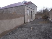 Satılır 4 otaqlı 108 m2 həyət evi Binə